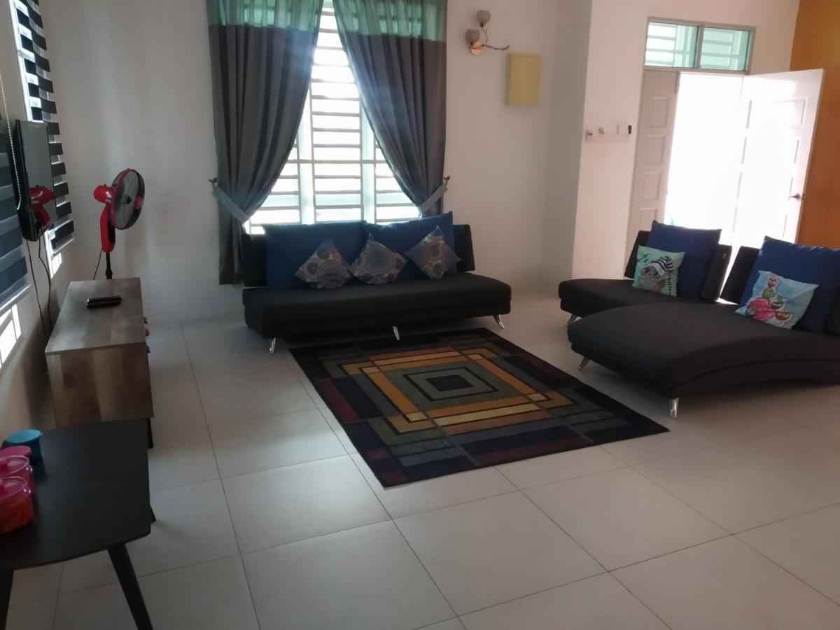 Fathullah'S Homestay ألور سيتار المظهر الخارجي الصورة